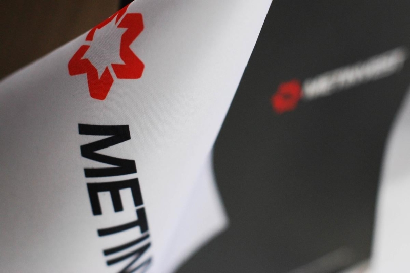 Каска енергетика "ДТЕК" та інші символи незламності представляють Україну на EXPO 2025 в Японії