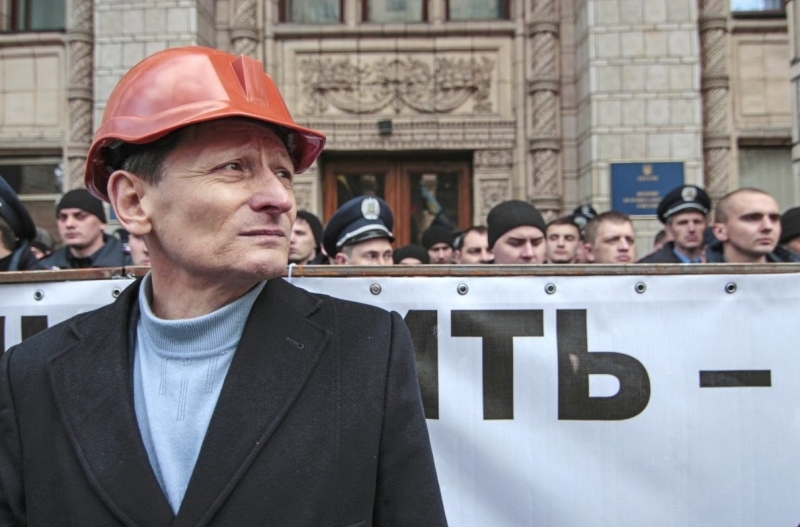 Каски проти серпа та молота: боротьба шахтарів Донбасу за незалежність України