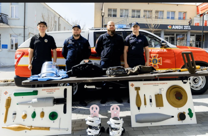 Квест із сенсом: у Луцьку школярів знайомили з мінною безпекою