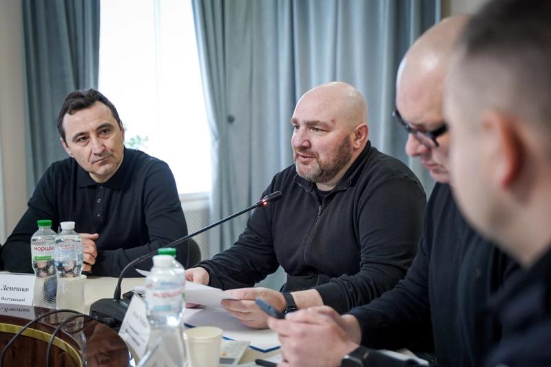 Недопущення роспропаганди серед дітей Полтавщини, запобігання вербуванню, облаштування відеоспостереження в школах: обговорили актуальні питання в освіті