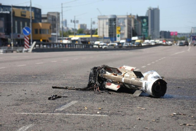 Одначе немає гарантій, що росіяни на Великдень не стрілятимуть по соборах, храмах і церквах