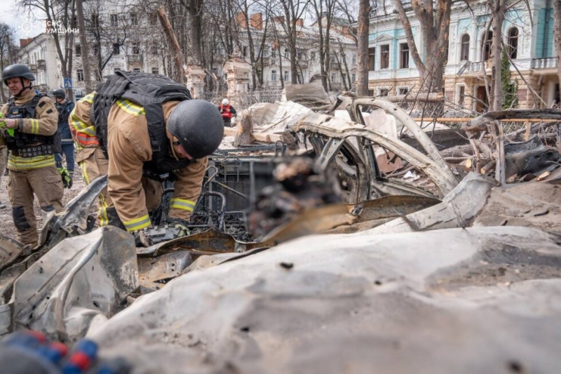 Окупанти атакували 11 громад Сумщини: 285 вибухів