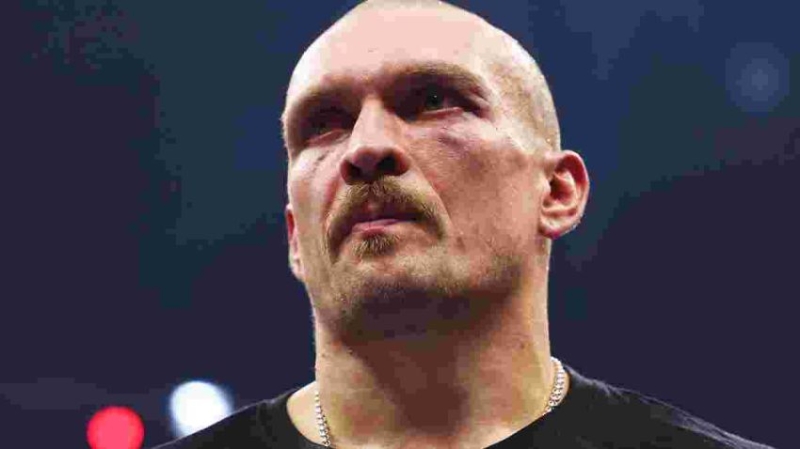 Олександр Усик назвав двох найскладніших суперників у суперважкій вазі