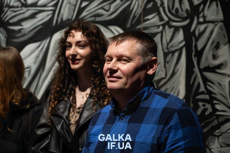 Прийти, побачити, помовчати і згадати: у Франківську презентували монументальну композицію “П’ЄТА” (ФОТО)