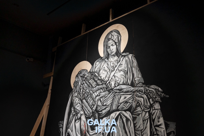 Прийти, побачити, помовчати і згадати: у Франківську презентували монументальну композицію “П’ЄТА” (ФОТО)