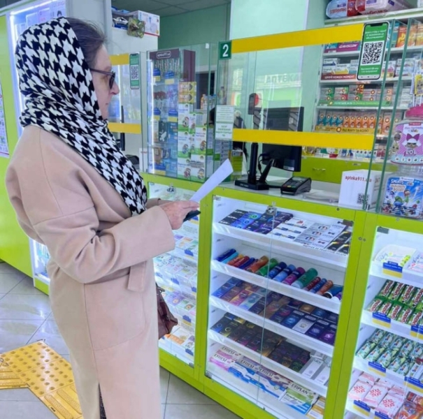 Рівняни скаржаться на аптеки — ліки дуже дорогі