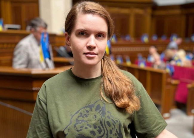 - Росіяни вдарили по центру Сум, бо їм «злили» інформацію про нагородження військових, - Безугла