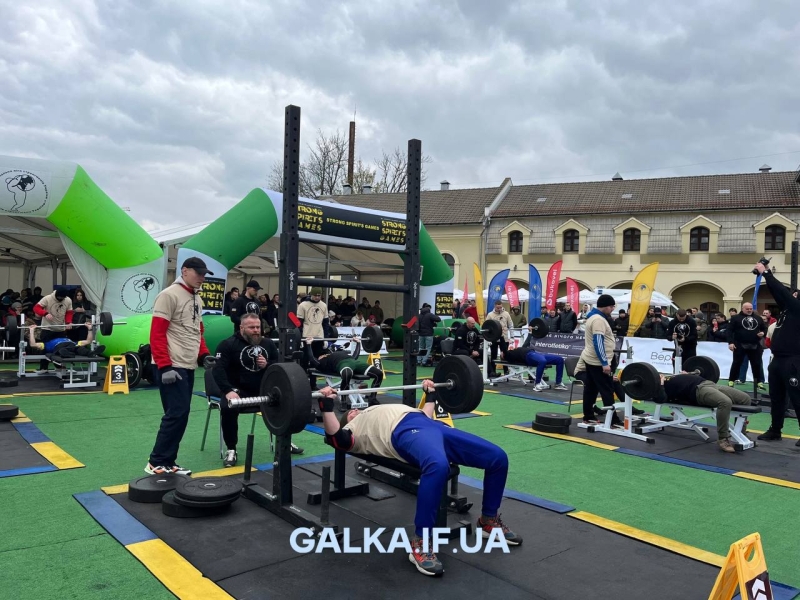 Соціальна та фізична реабілітація через спорт: у Франківську триває “Звитяга нескорених” (ФОТО, ВІДЕО)