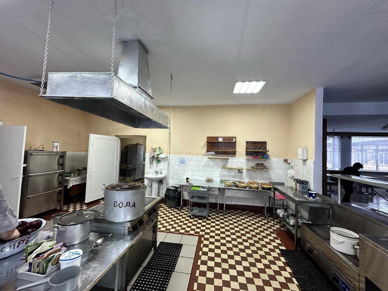 У Косівському ліцеї оновили харчоблок на 1,3 мільйона гривень (ФОТО)