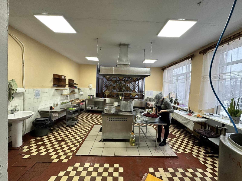 У Косівському ліцеї оновили харчоблок на 1,3 мільйона гривень (ФОТО)