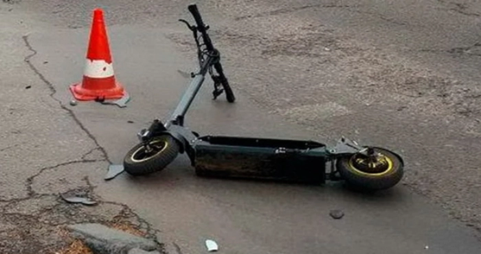 У Луцьку водій збив дівчину на самокаті