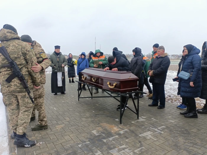 У Підгайцях попрощалися із захисником Олександром Трельо