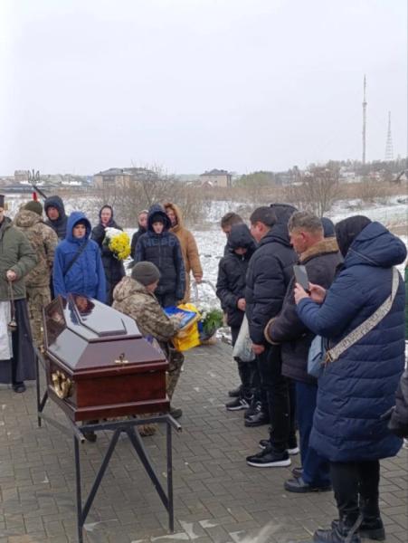 У Підгайцях попрощалися із захисником Олександром Трельо