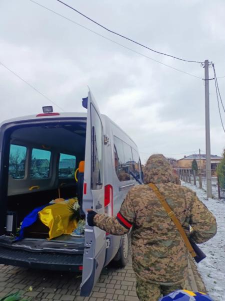 У Підгайцях попрощалися із захисником Олександром Трельо