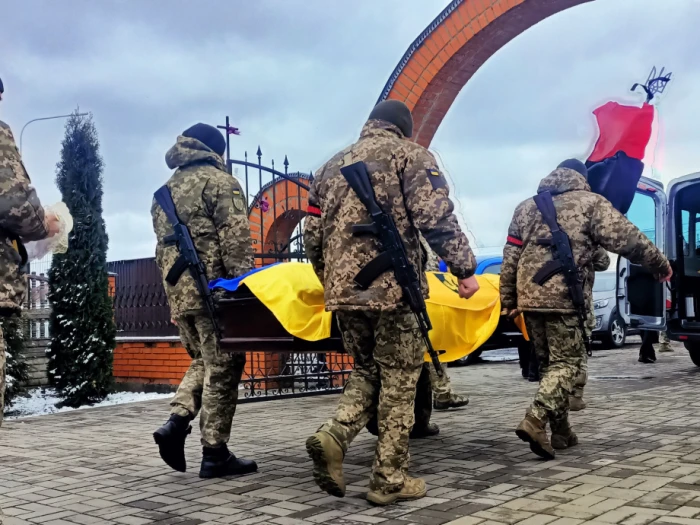 У Підгайцях попрощалися із захисником Олександром Трельо