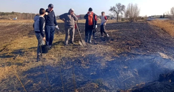 У приватному секторі Луцька оштрафували паліїв листя і зілля
