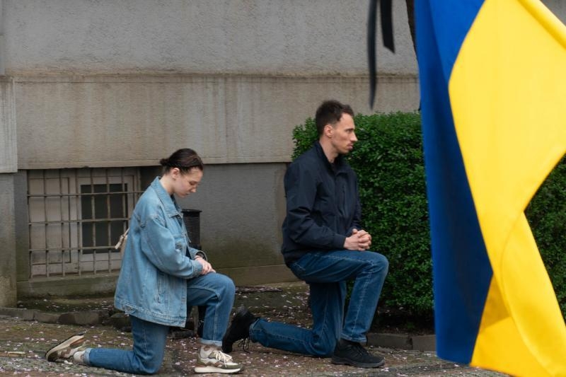 В Ужгороді сьогодні попрощалися із 45-річним захичником Сергієм Готрою