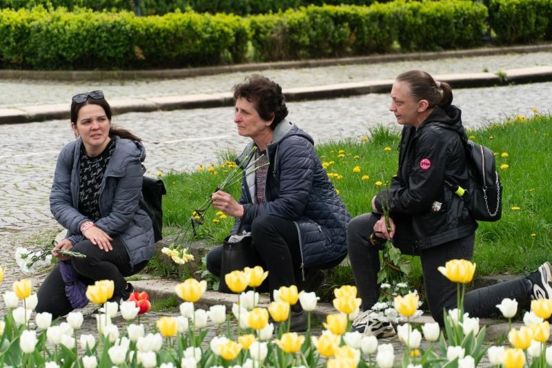 В Ужгороді сьогодні попрощалися із 45-річним захичником Сергієм Готрою