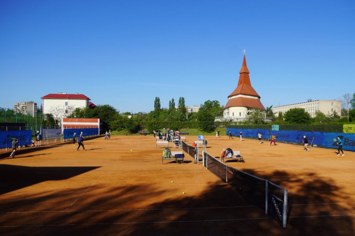 В Ужгороді сьогодні стартував UTF (Ukrainian Tennis Federation) CUP - тенісний турнір міжнародного рівня ФОТО
