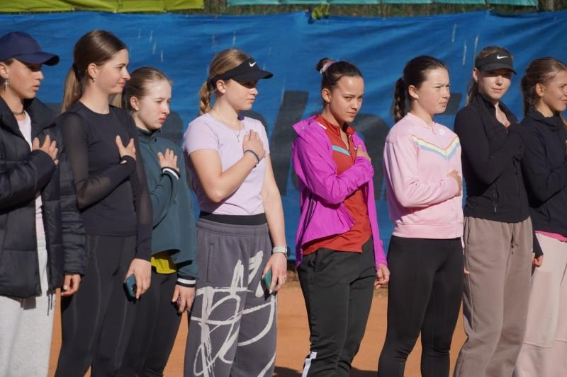 В Ужгороді сьогодні стартував UTF (Ukrainian Tennis Federation) CUP - тенісний турнір міжнародного рівня ФОТО