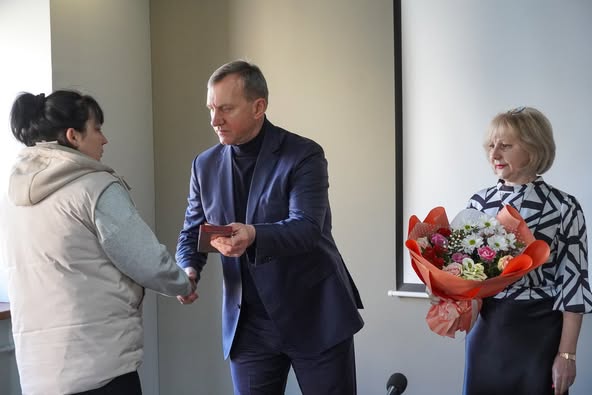 Високі державні нагороди вручили в Ужгороді рідним полеглих Героїв