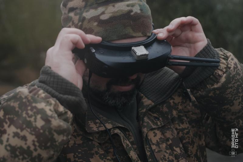 Знищення диверсантів і відбиття повітряної атаки. Закарпатські гвардійці провели комплексні тренування 