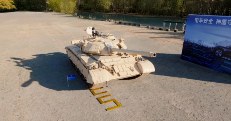 Батарея Geely Aegis Gold Brick витримала випробування 36-тонним танком