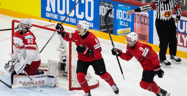 Швейцарія розгромила Данію та вийшла у фінал ЧС-2025 з хокею, де зіграє проти США