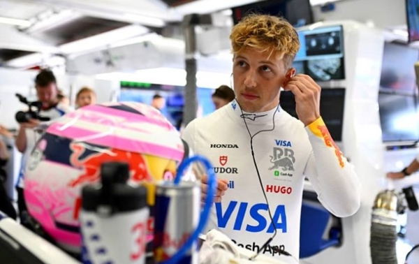 Юний Арвід Ліндблад готовий замінити Ліама Ловсона в Racing Bulls