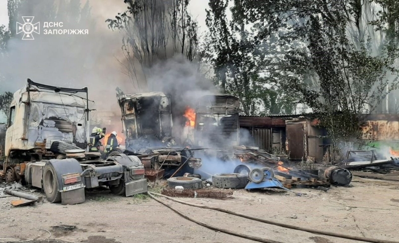 У Запоріжжі на території приватного підприємства сталася пожежа