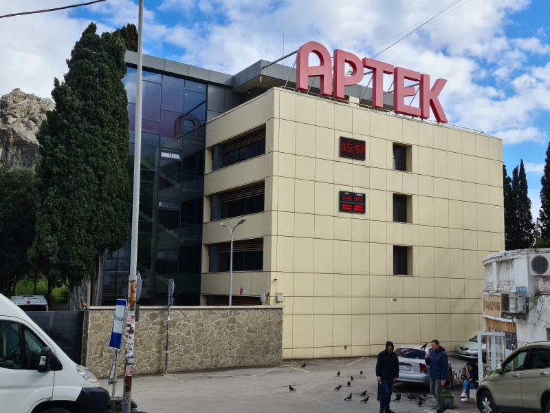 Студентів «КФУ» змушують працювати у літні зміни в «Артеку» – громадський діяч