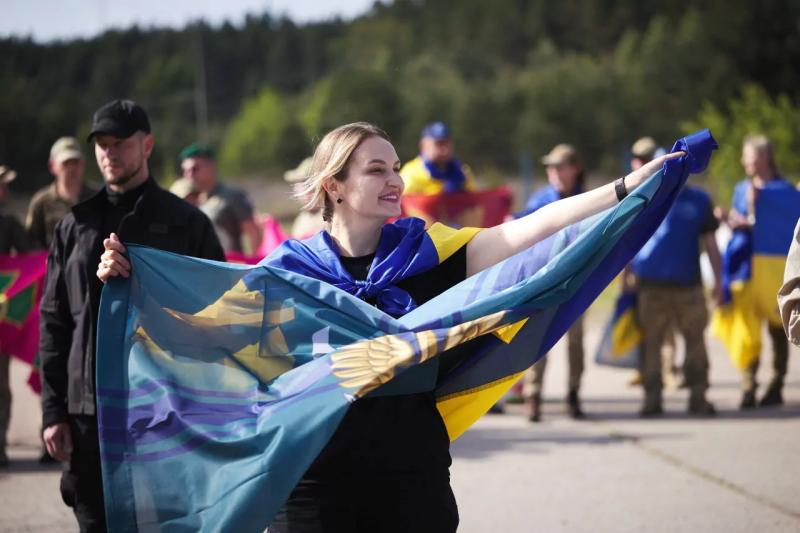 390 українців повернули з полону, інших із запланованого обміну «1000 на 1000» очікують на вихідних, – Президент