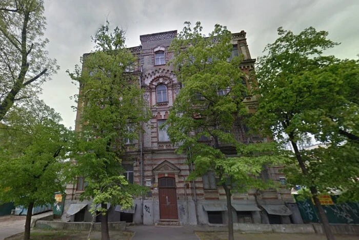 Суд заборонив будівництво 16-поверхового ЖК біля Музею видатних діячів у Києві