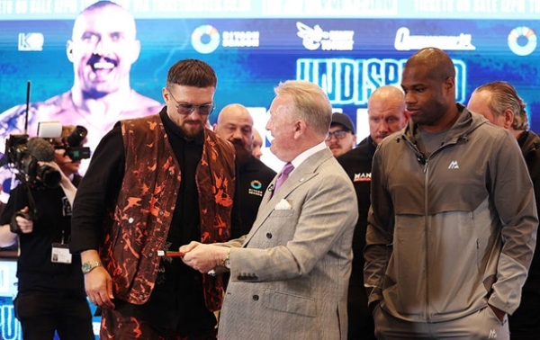 Британський боксер спрогнозував результат бою Усик - Дюбуа Британський боксер спрогнозував результат бою Усик - Дюбуа