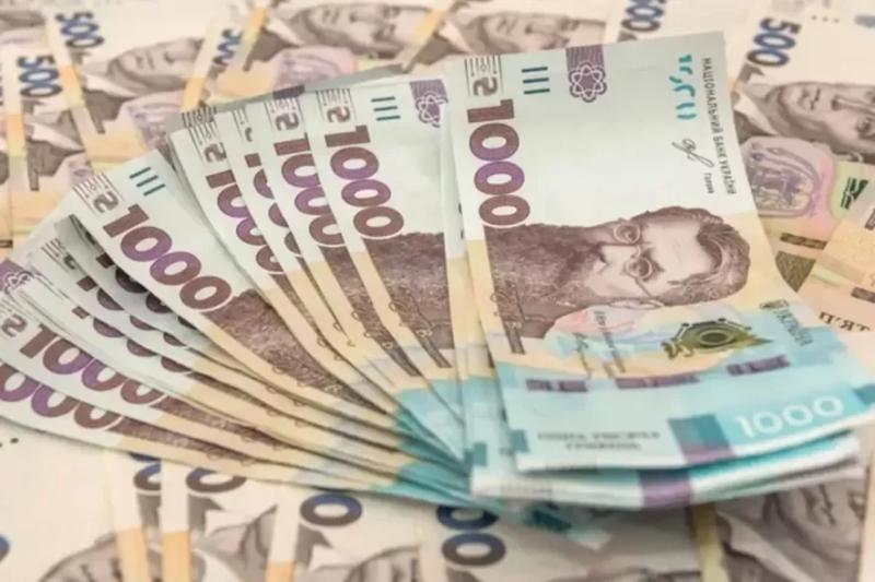 "4441 грн зарплати на день, робота для працьовитих українців": роботодавці кличуть на вакансії, дадуть житло і гроші