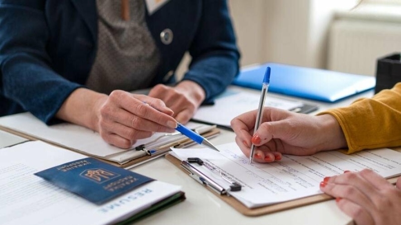 У Запорізькій області з початку року працевлаштовано понад 860 людей із вразливих категорій