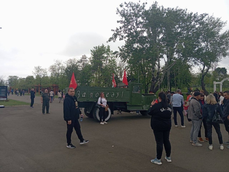 9 травня у Донецьку, Маріуполі, Макіївці та на Саур-Могилі: Памu0027ять на службі пропаганди