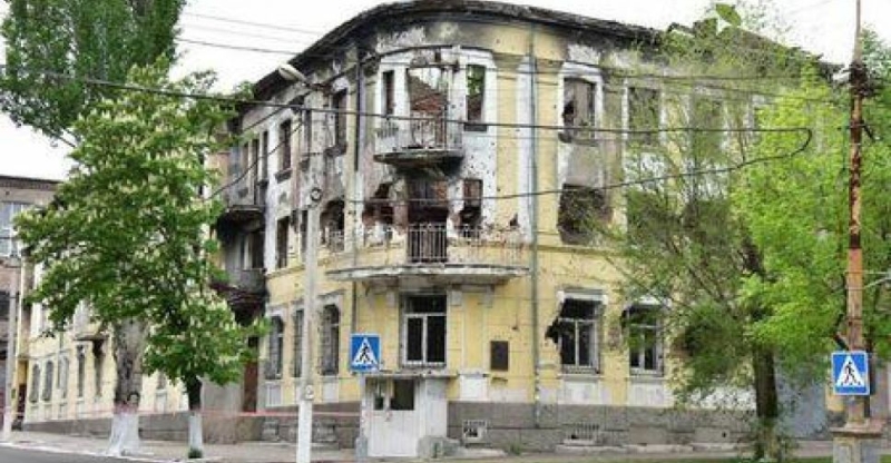 9 травня у Донецьку, Маріуполі, Макіївці та на Саур-Могилі: Памu0027ять на службі пропаганди