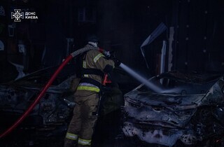 ДСНС показала кадри та повідомила наслідки обстрілу Києва