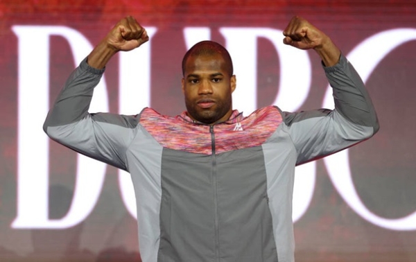 Ексчемпіон світу похвалив Дюбуа за сміливість вийти на ринг з Усиком