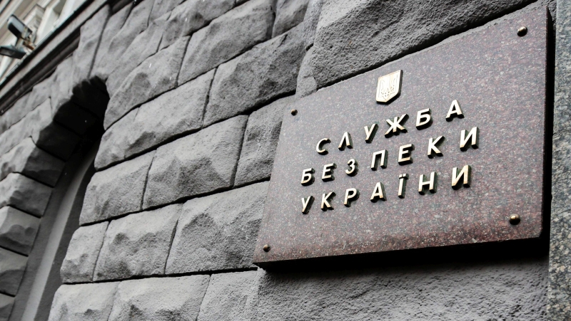 СБУ повідомила про підозру капітану судна за вивезення краденого зерна з Криму