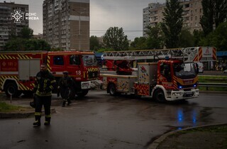 Рятувальні роботи після нічної ворожої атаки на Київ завершено (фото)