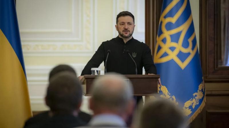 Як змінилася довіра українців до Зеленського: дані останнього опитування