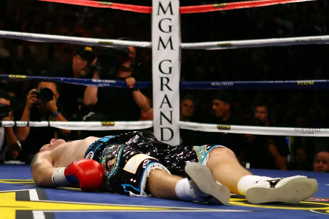 Британський боксер: «Це легендарний нокаут. Він мене просто вирубив»