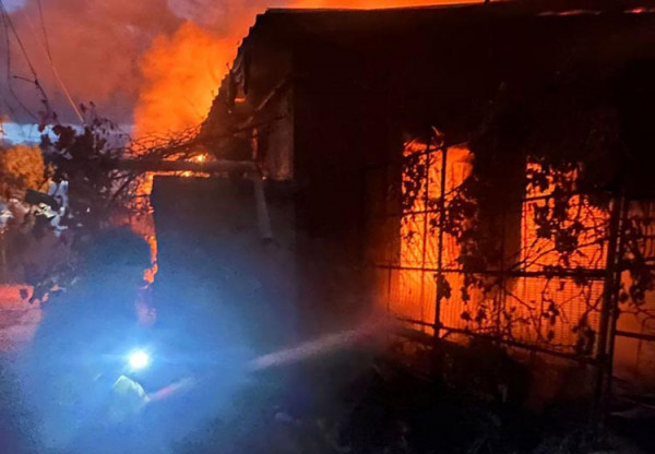 Через нічні атаки на Нікопольщині поранені люди