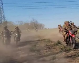 У Збройних силах України створили першу мотоциклетну штурмову роту