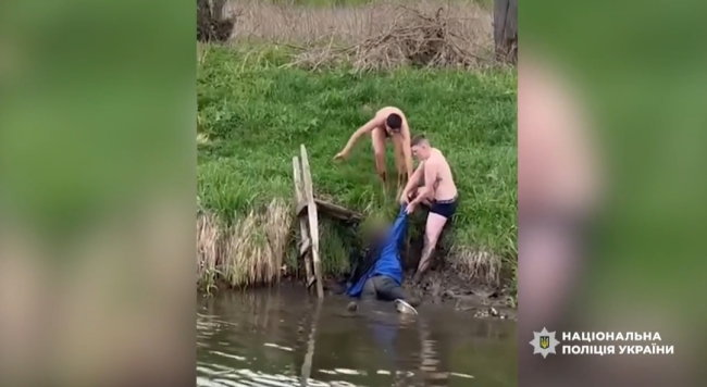 Двоє підлітків врятували жінку, яка тонула у річці в Рівненському районі (ФОТО)