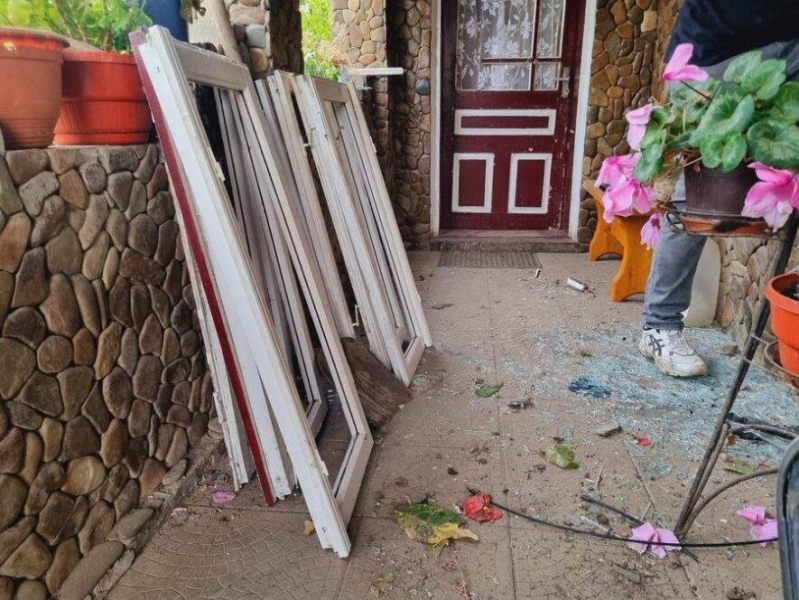 Обстріл Франківщини: загинув бичок, травмовані свині та корова (ФОТО)