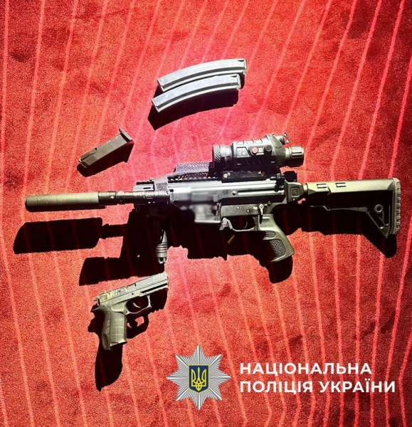 В одному з готелів Києва сталася стрілянина, зловмисника затримано (фото)