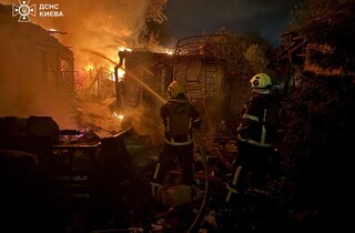 ДСНС показала кадри та повідомила наслідки обстрілу Києва